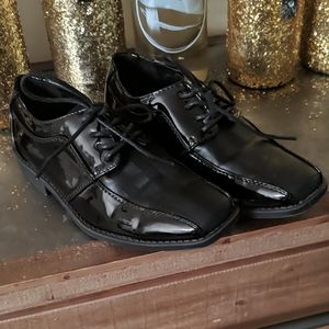 boys dress shoes